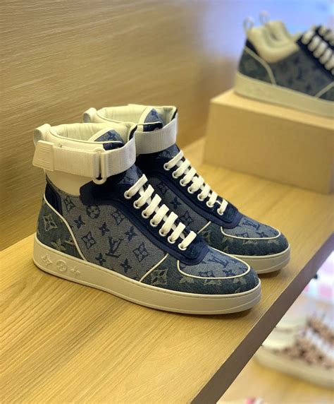 louis vuitton sneakers au|louis vuitton sneakers prices.